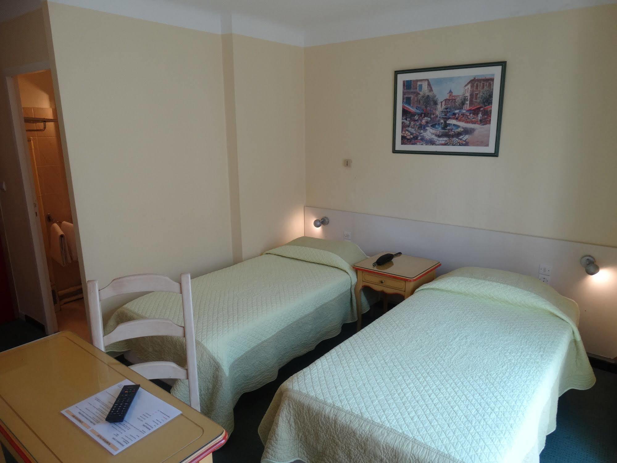 Hotel De France Béziers Esterno foto