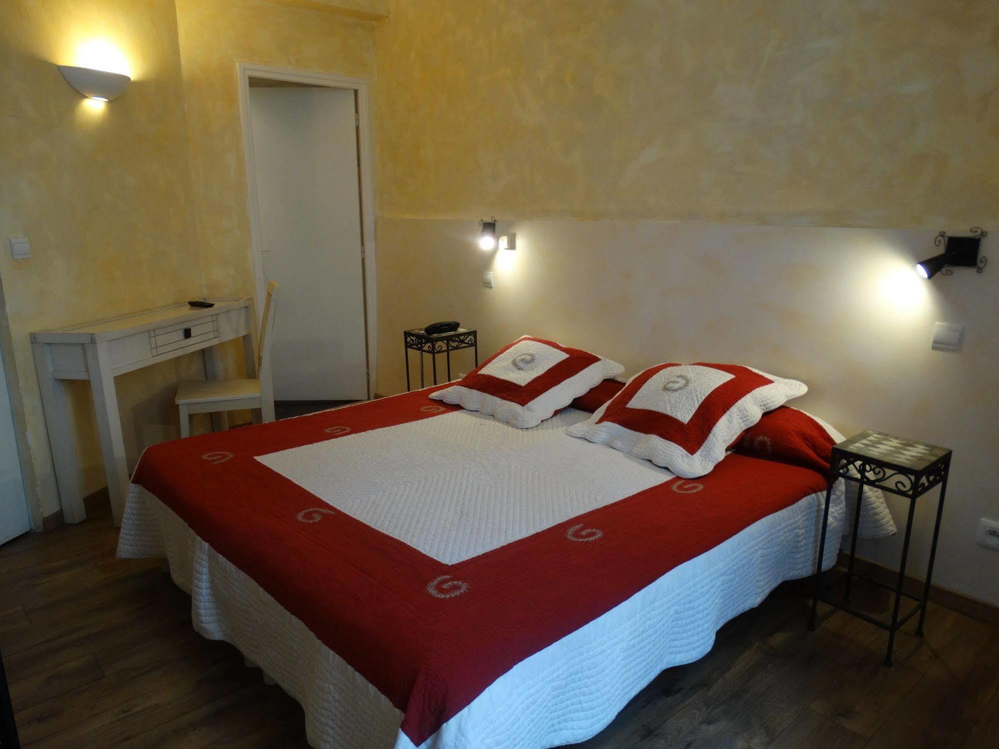 Hotel De France Béziers Esterno foto